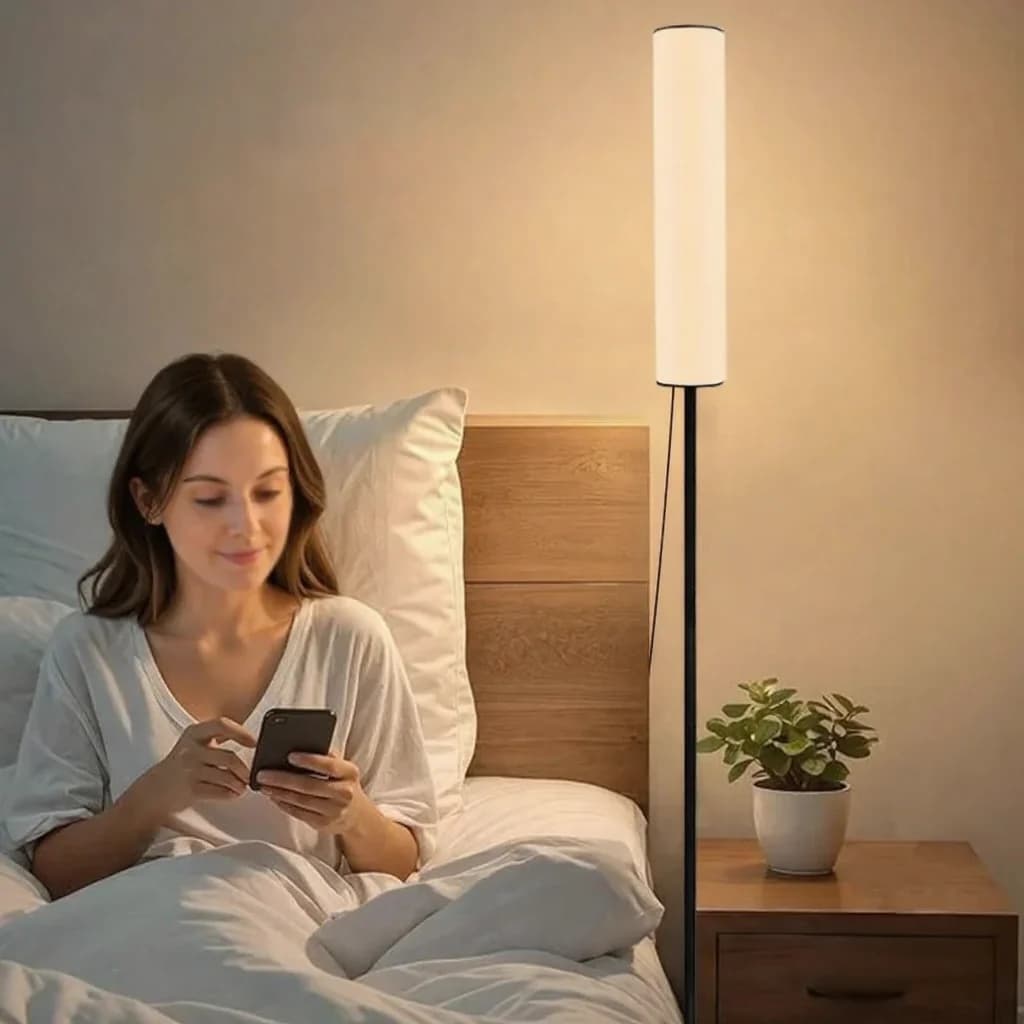 Regulējama augstuma LED grīdas lampa ar statīvu un trīs krāsu režīmiem