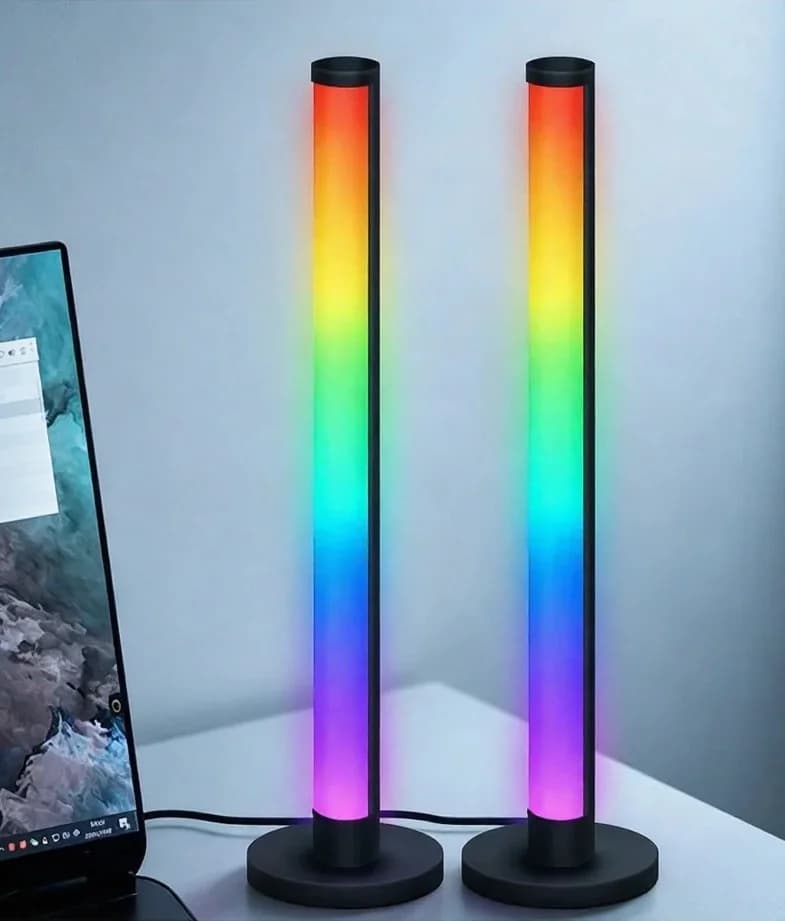 RGB LED galda lampa ar skaņas reakciju un aplikācijas vadību